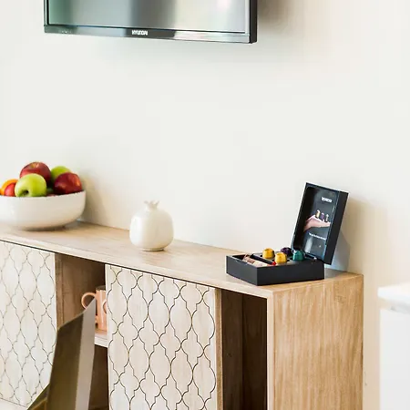 Neratze Hammam 4* 罗希姆诺