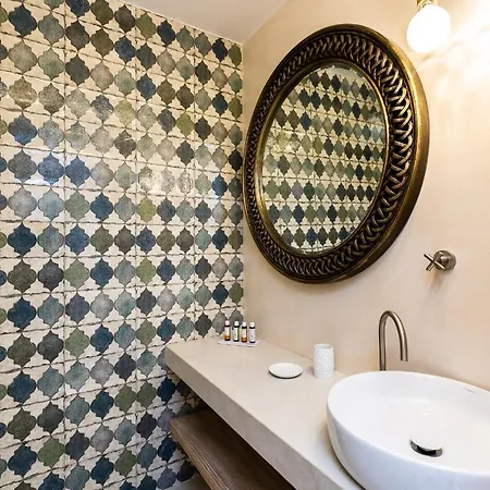 Neratze Hammam