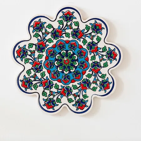 Neratze Hammam 아파트호텔 레팀노